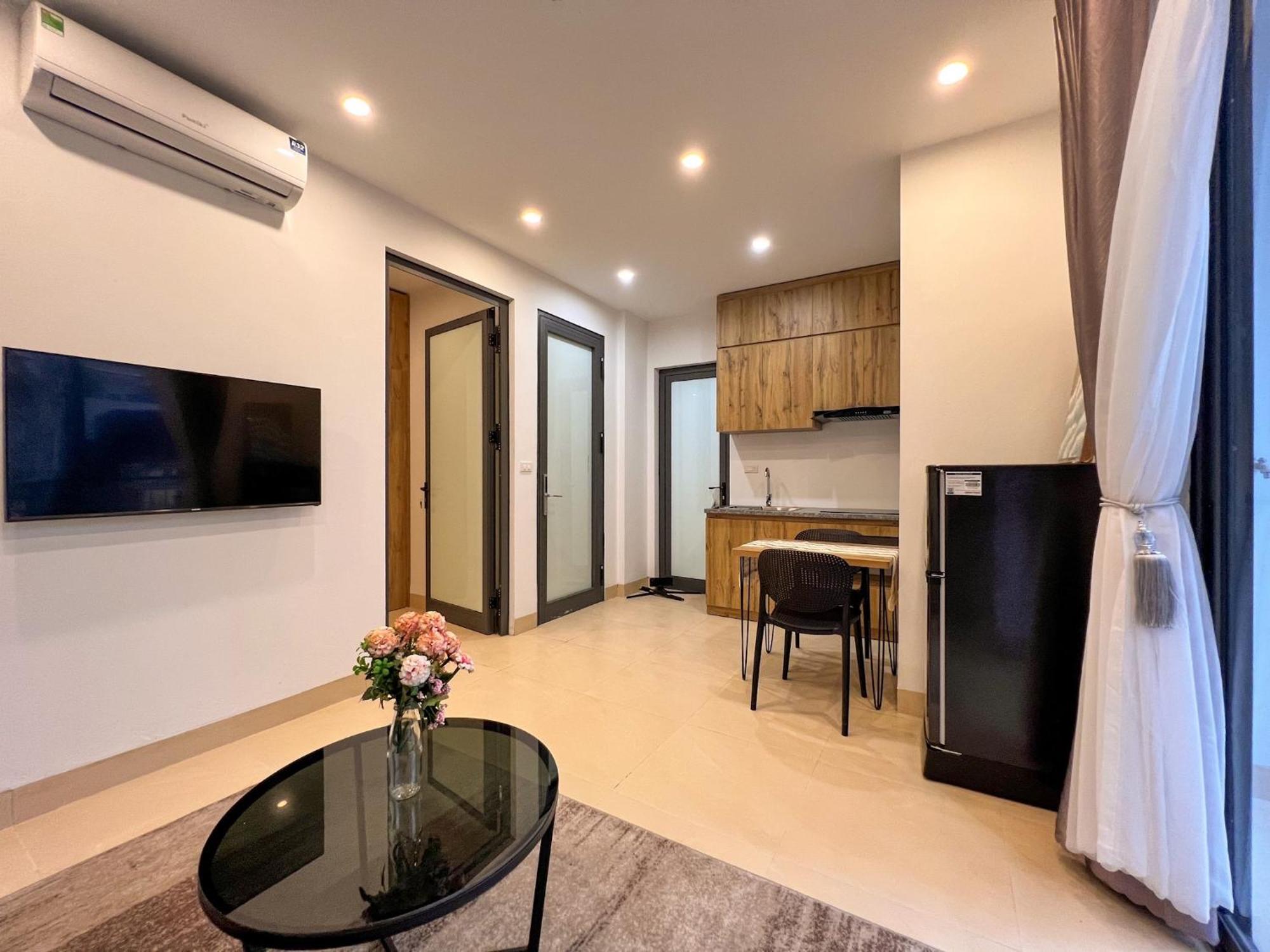 Nine Housing 290 Kim Ma Aparthotel Hanoi Exterior photo